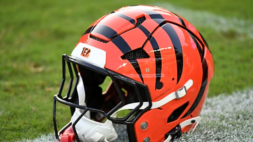 Cincinnati Bengals Defender Turns Heads With Pregame Outfit