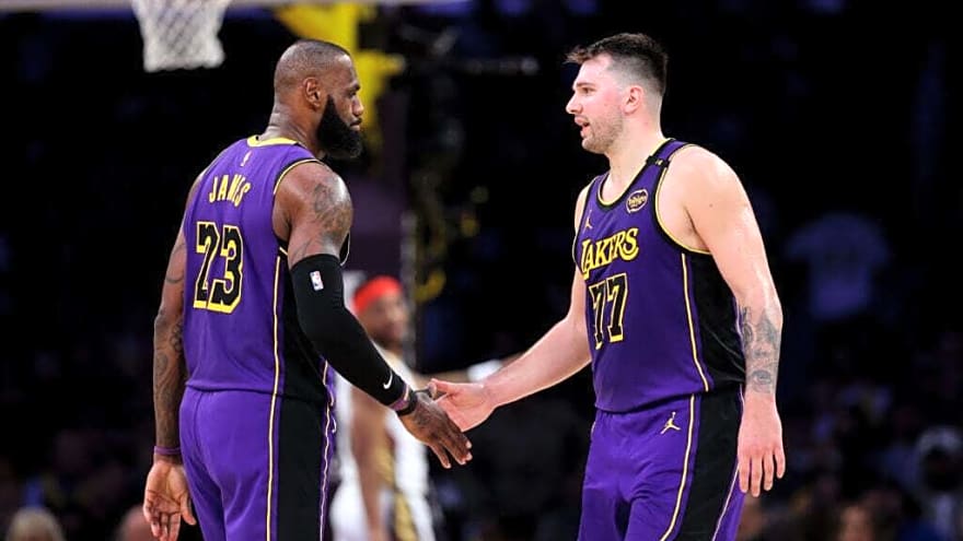 Three popular celebrities who absolutely love the Los Angeles Lakers