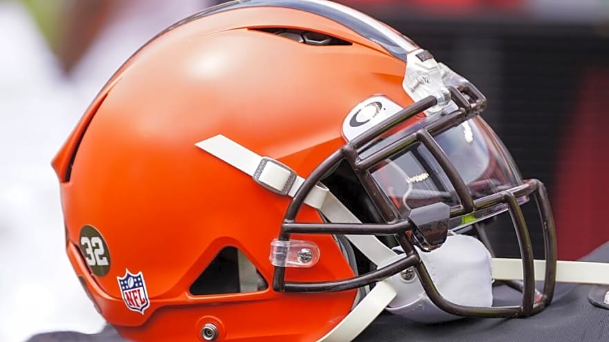 Browns’ Starter Carted Off During Practice in Concerning Injury Scare