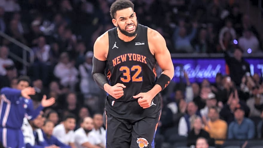 New York Knicks Dancer Is Stealing The Show For Obvious Reasons 