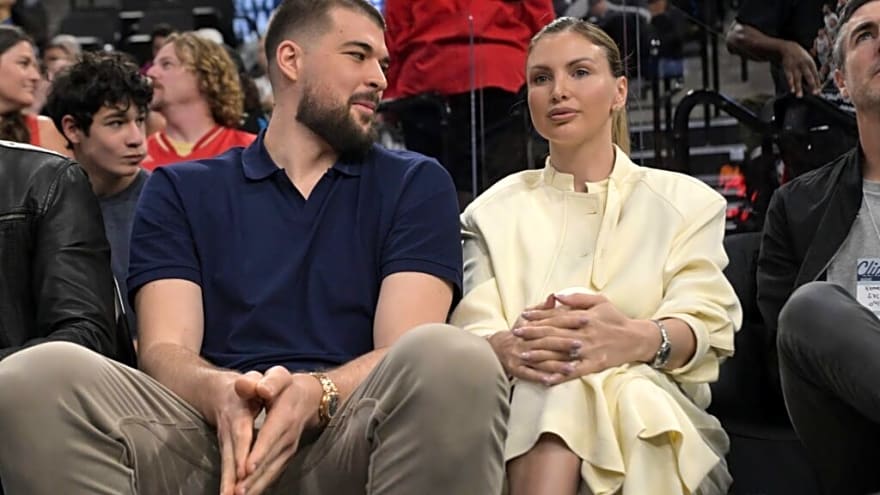'She was crying': Ivica Zubac Shares How His Trade Deadline Move Devastated His Family