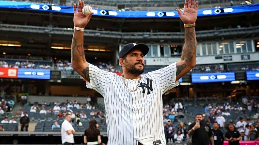 Alex Pereira throwing first pitch at New York Yankees game gets fans talking