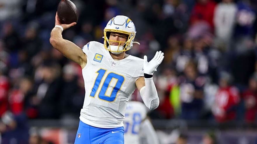 Quentin Johnston’s option sends a message: Chargers building around Justin Herbert’s window
