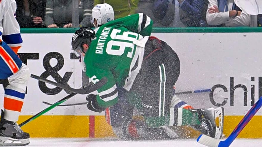 New York Islanders Defender Out Long Term