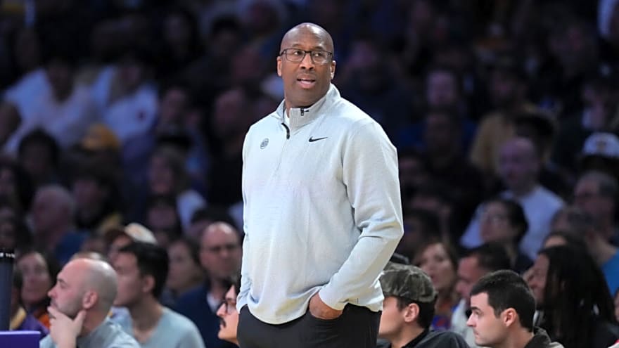 Knicks’ Injury Report Sparks Concern Before Raptors Clash