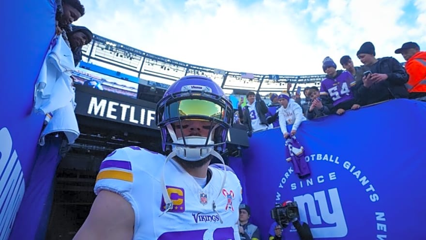 Harrison Smith Returns to Vikings for 15th NFL Season