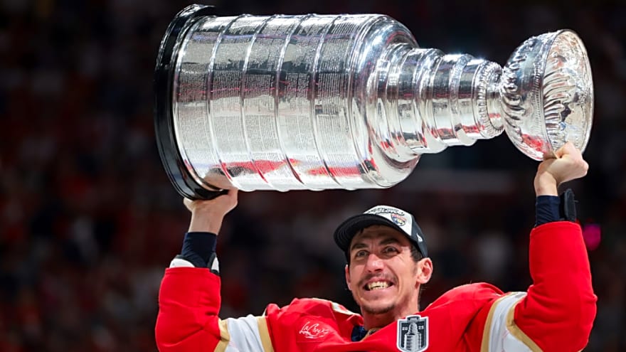 Former Calder and Stanley Cup Champion Re-Signs in Sunrise
