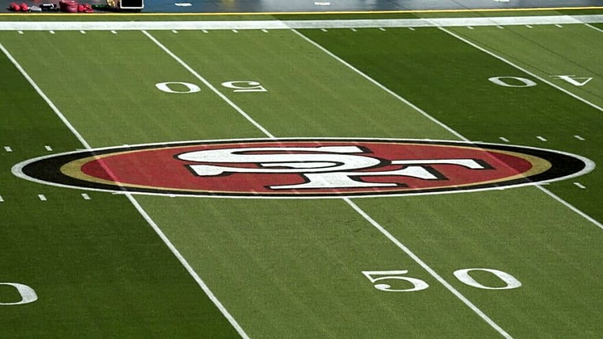 49ers Trade Deadline Targets: How the Team Could Strike Gold