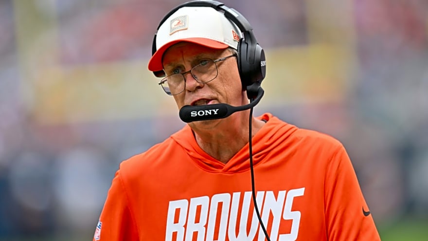 Todd Monken Was Caught Flirting With Female Ref On The Sideline – Had Her Blushing On TNF 