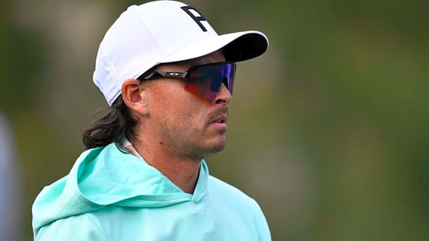 Rickie Fowler reacts to Blades Brown’s incredible round on the PGA Tour at the age of 18