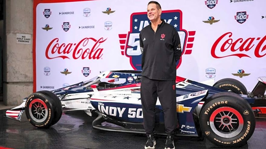 Indiana Hoosiers coach’s brilliant response to driving the pace car at 2026 Indy 500
