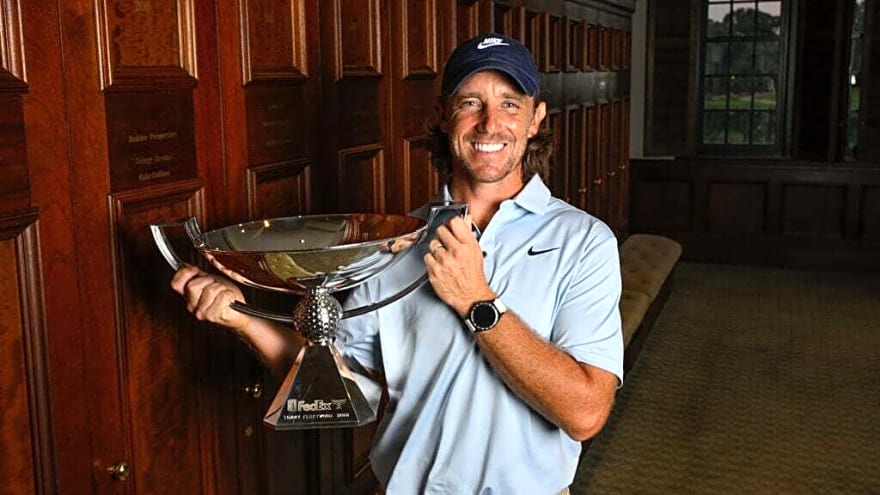 Tommy Fleetwood reveals which legend inspired his golf swing after meeting him at Wentworth