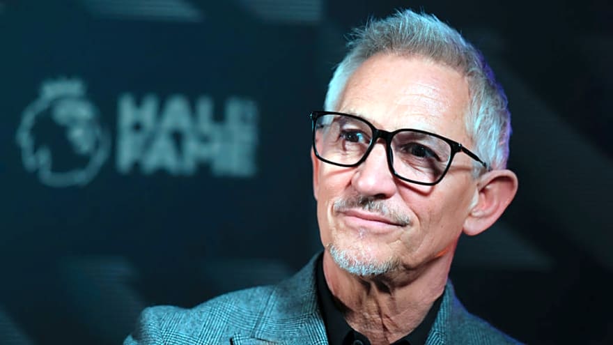 Gary Lineker questions Premier League rule after issue that hit Man United