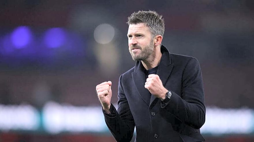 Rio Ferdinand shocked at Michael Carrick’s ‘disrespect’ as he’s elevating Man United out of ‘sorry state of affairs’