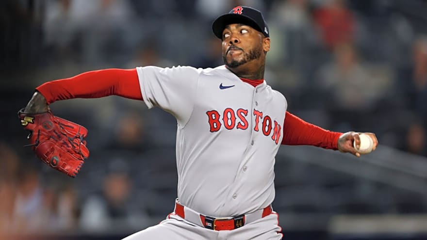 Boston Red Sox Receive Huge Aroldis Chapman Update