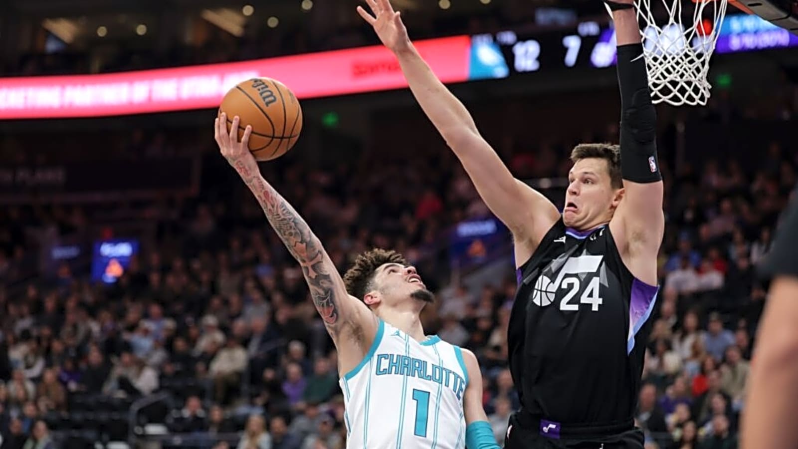 Latest Jazz Signing Will Make Lakers Fans Happy