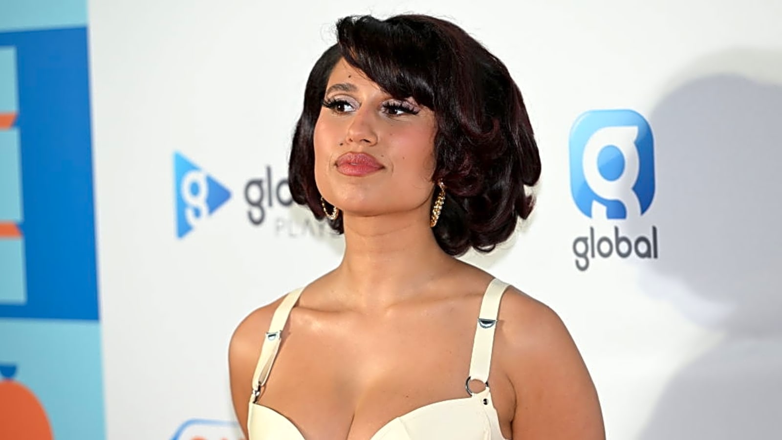 RAYE Addresses Amy Winehouse Comparison and Online Criticism