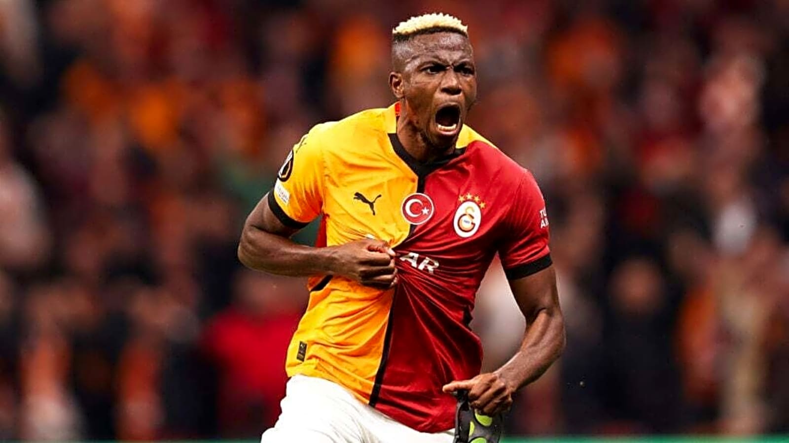 Victor Osimhen makes decision on his next club amid Manchester United transfer links