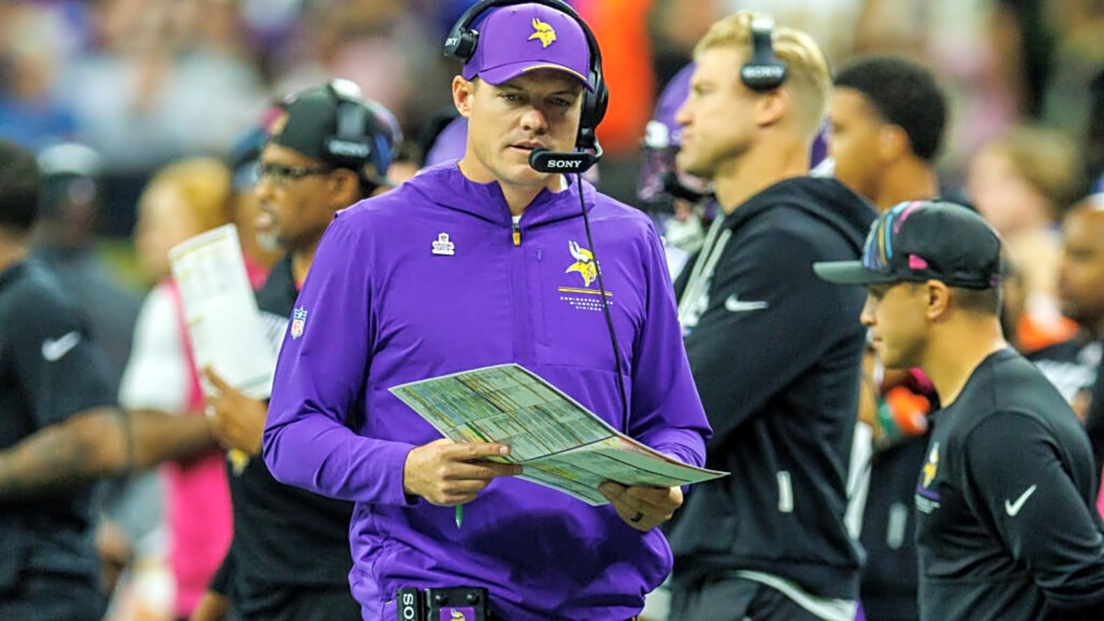 Minnesota Vikings’ Trade Rumors Take Absolutely Stunning Turn