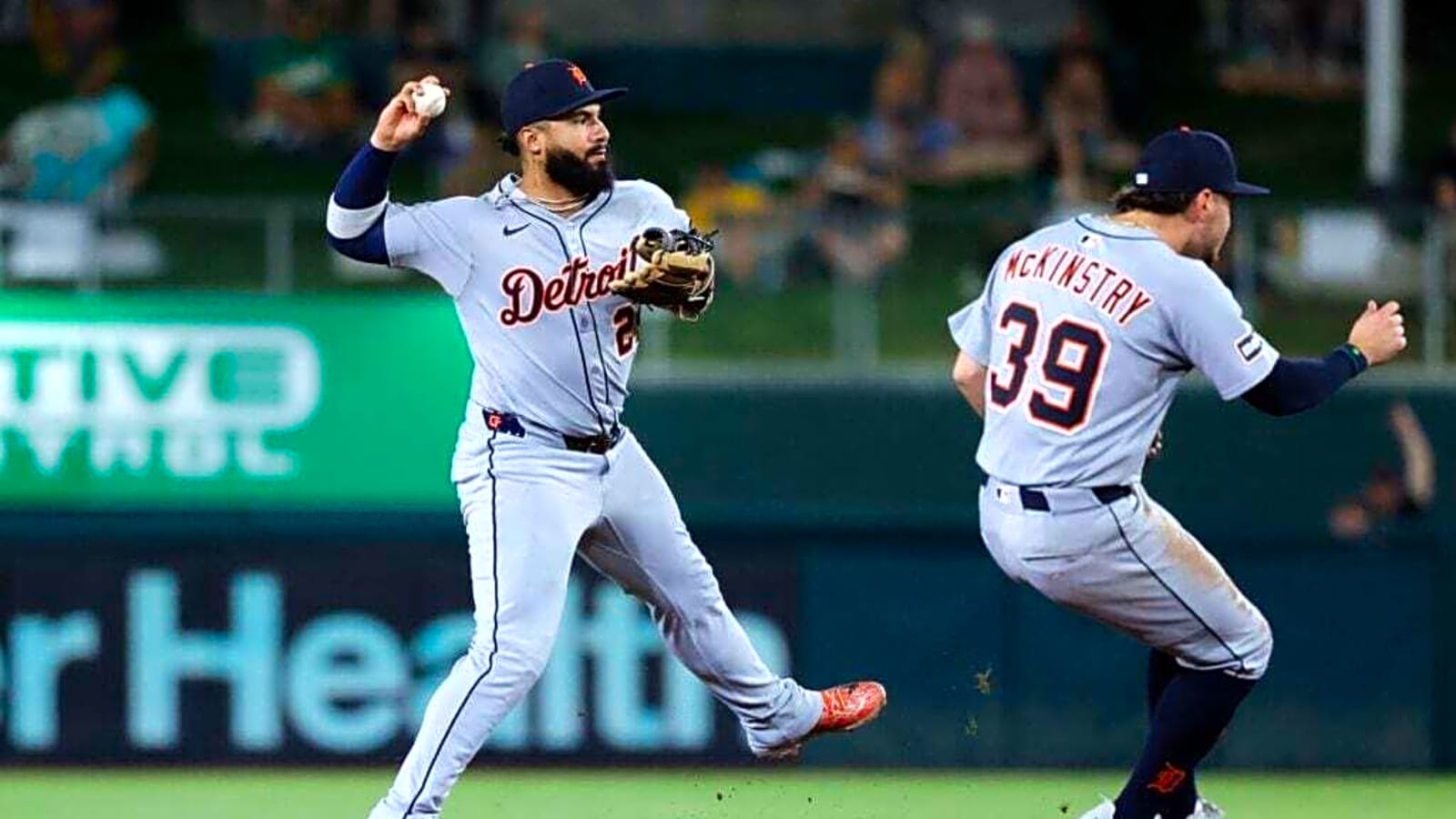 Tigers’ Fielding Mistakes Beginning to Take Their Toll