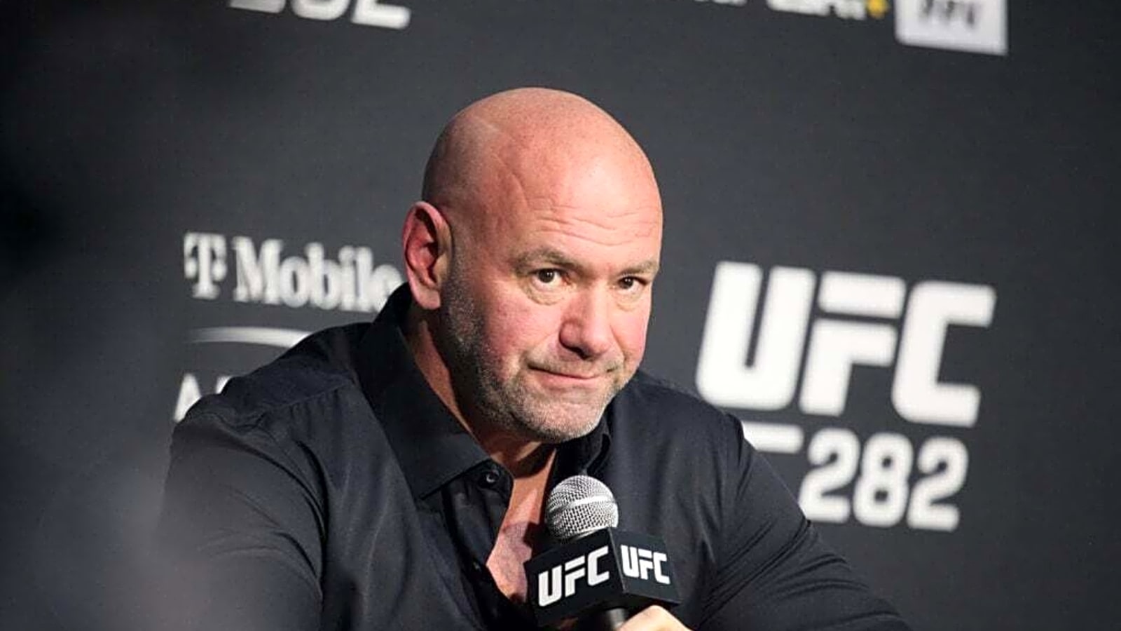 Daily Roundup: Tiki Ghosn’s elbow, Dana White’s ‘daddy’, Conor McGregor’s deleted update and more MMA news