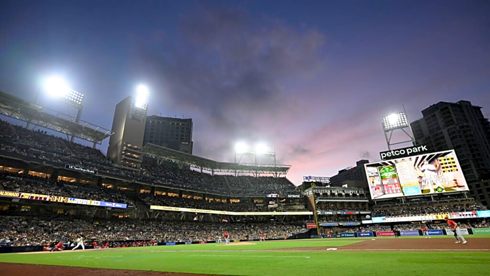 Padres Add Intriguing Bullpen Arm from Double-A