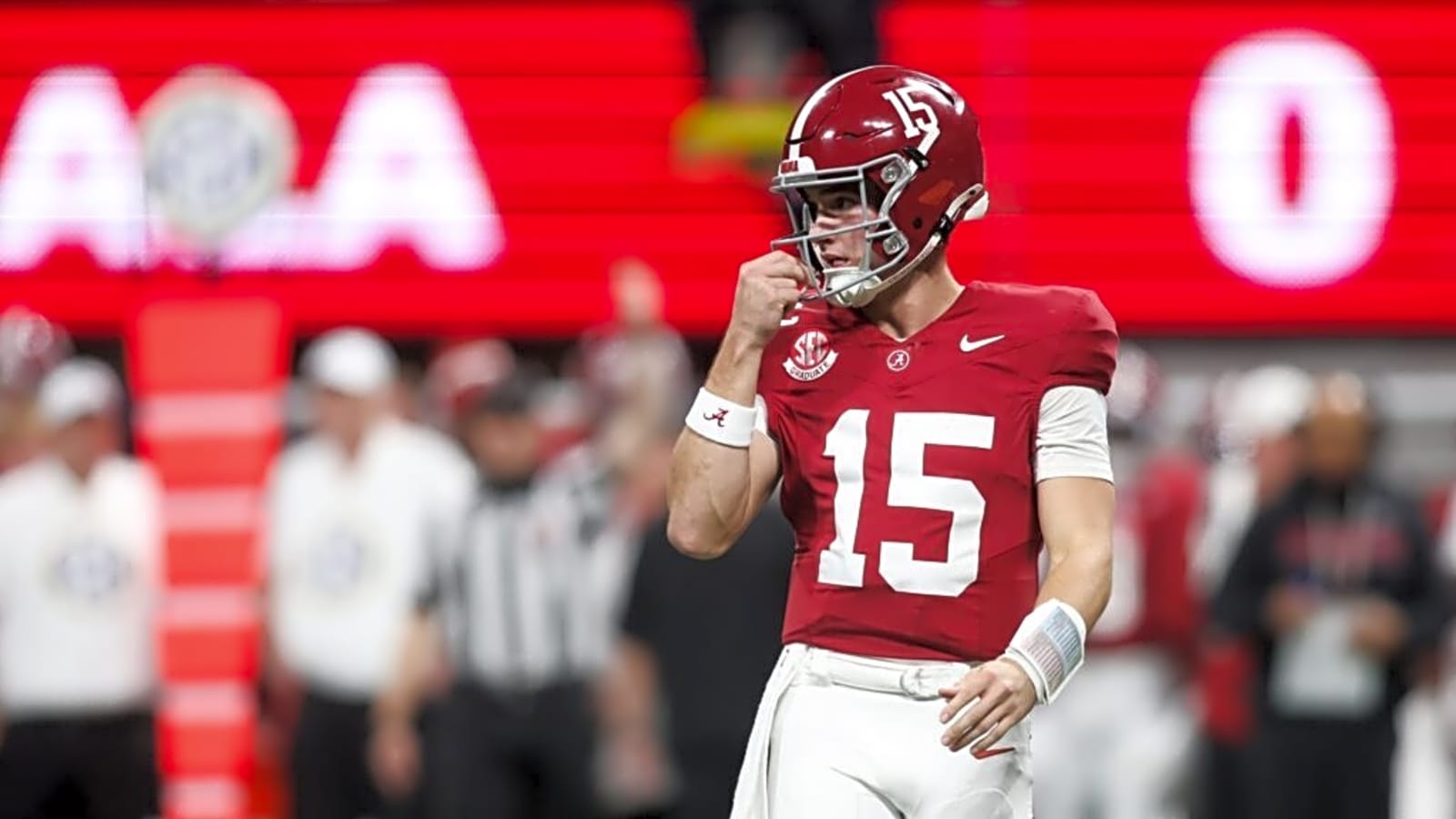 Should the Dolphins Draft Star SEC Quarterback?