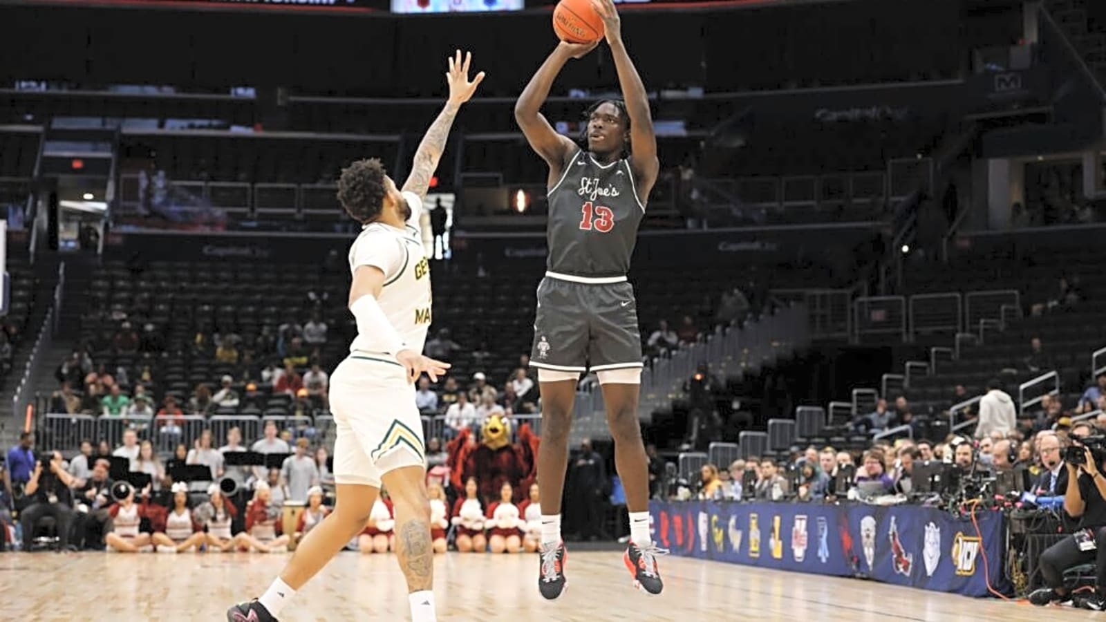 Suns Complete Series Of Trades To Draft First-Round Prospect