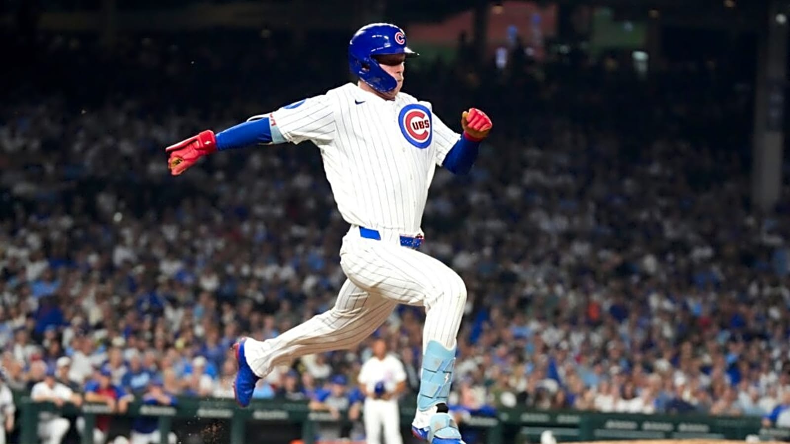 Crow-Armstrong Explodes with Three Homers to Lead Cubs