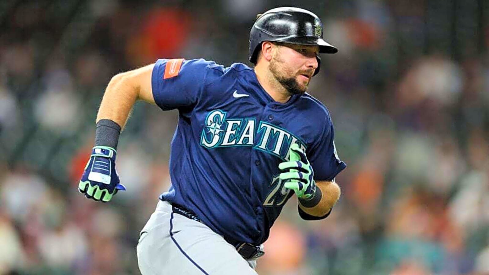 How Mariners star Cal Raleigh ended the longest hitless streak of his career