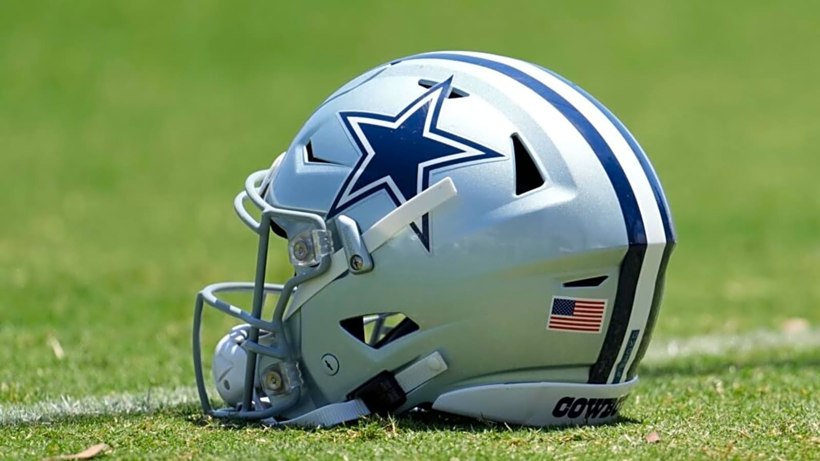 Dallas Cowboys Expected to Swing Blockbuster LB Trade