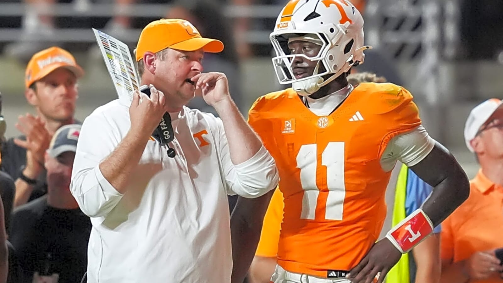 Tennessee Cruises Past Kennesaw State to Stay Perfect