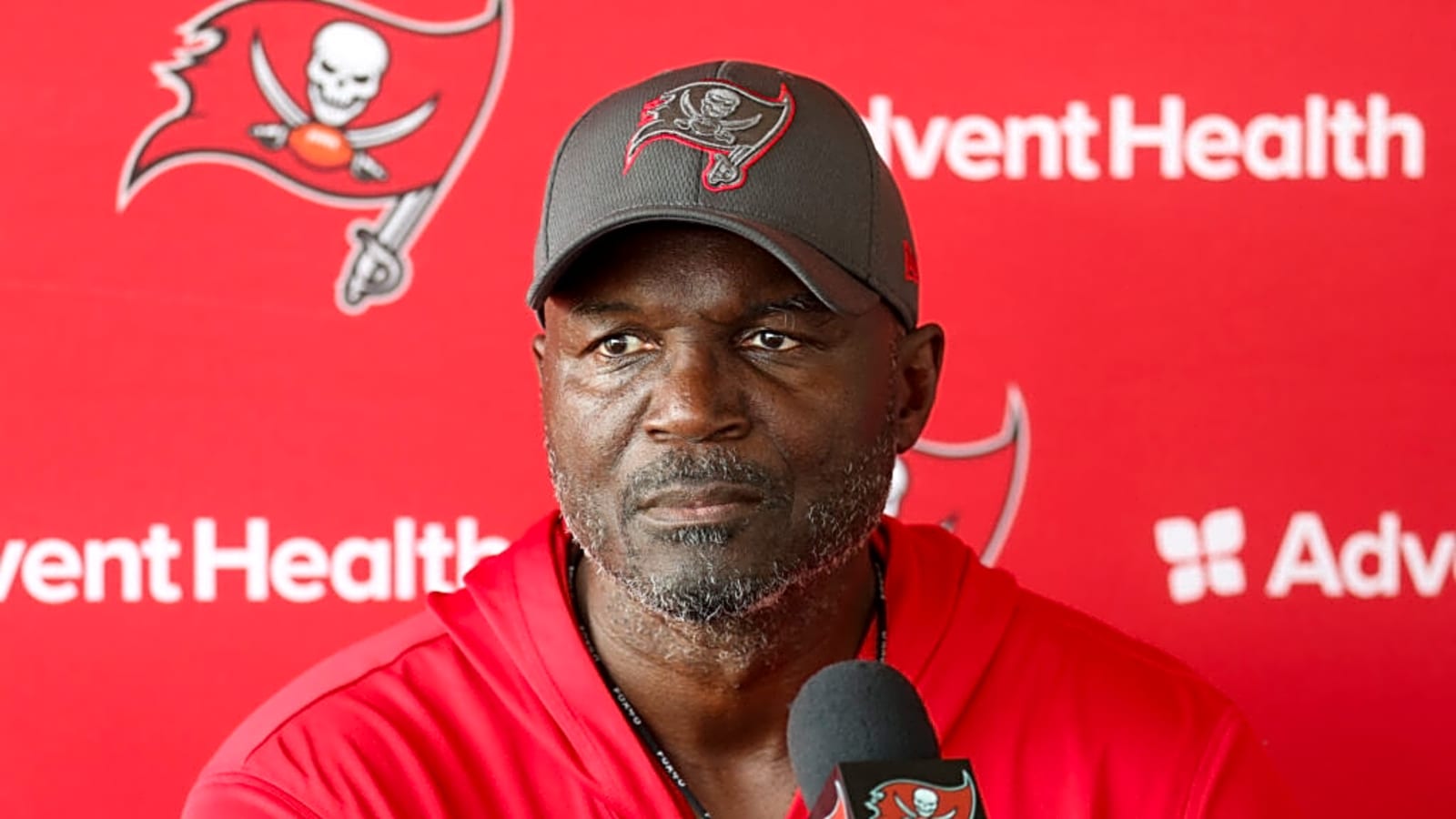 Buccaneers Terminate Contract of 25-Year-Old Defender