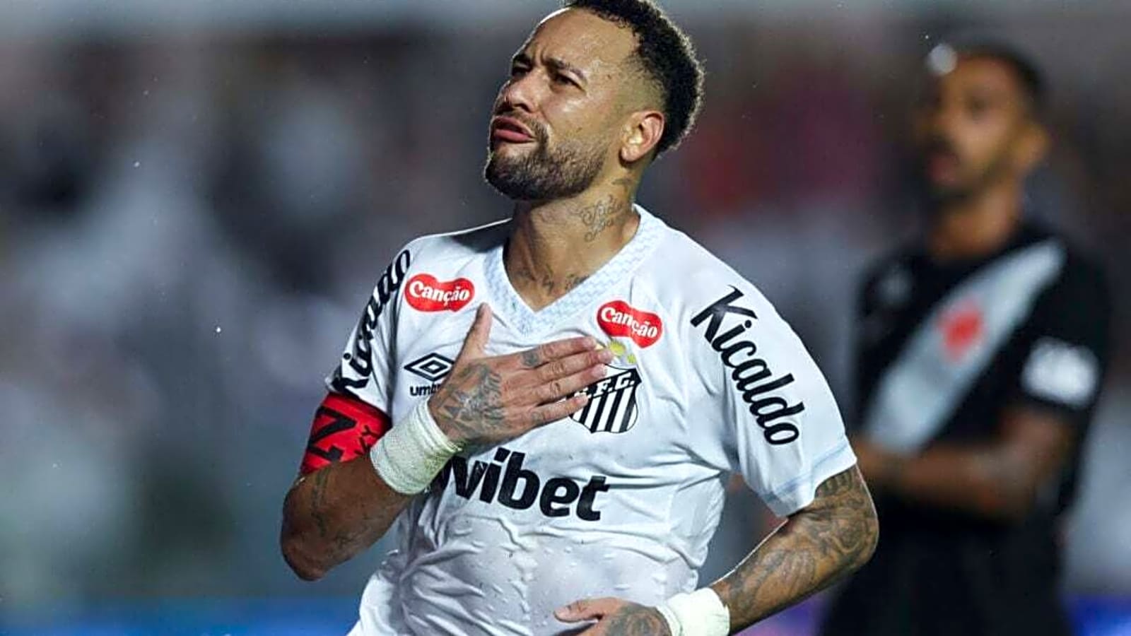 Neymar stats clash with Wayne Rooney claim as elite numbers resurface