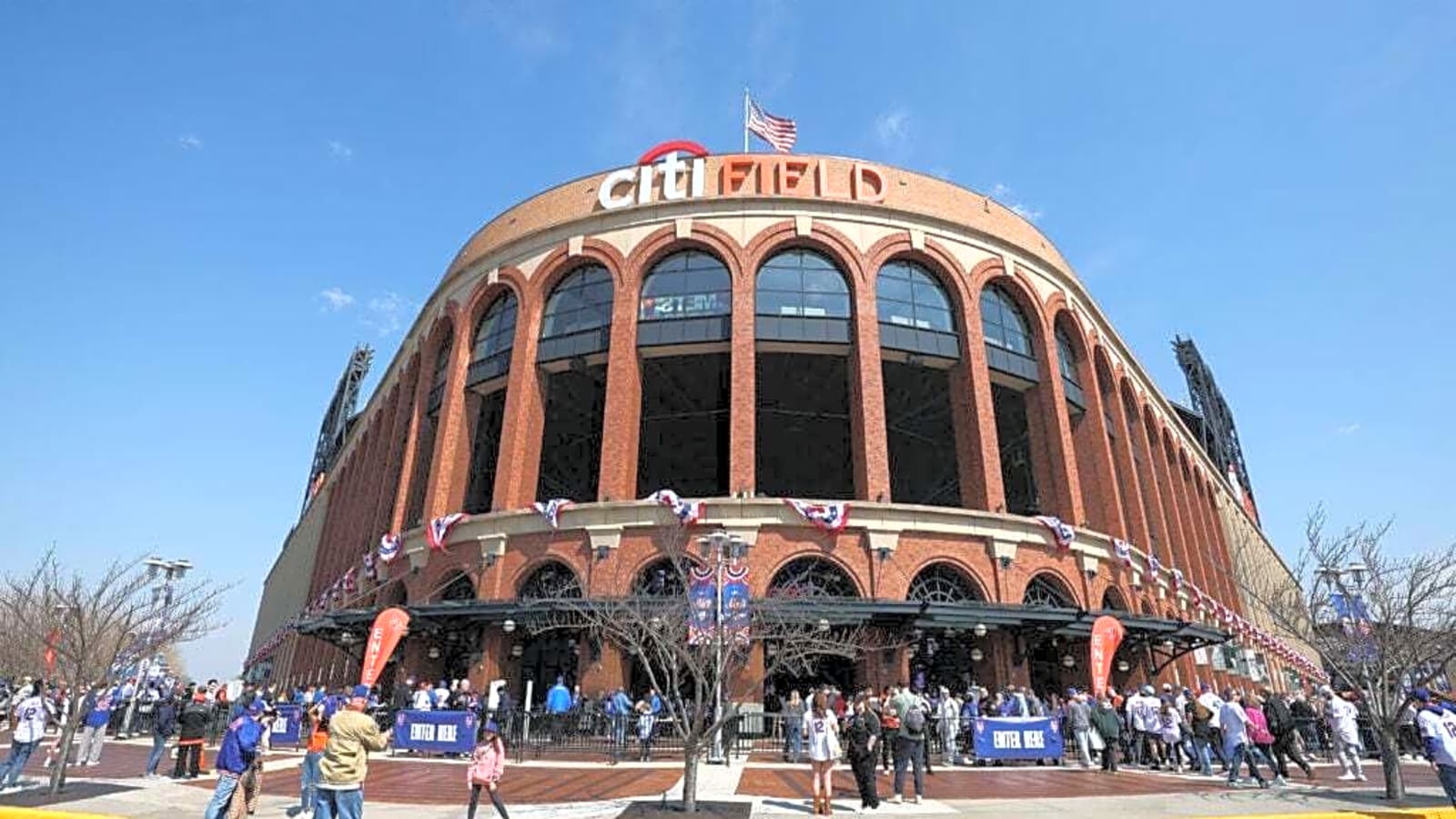New York Mets ticket prices are now as low as $6, but MLB fans point out one hidden fee