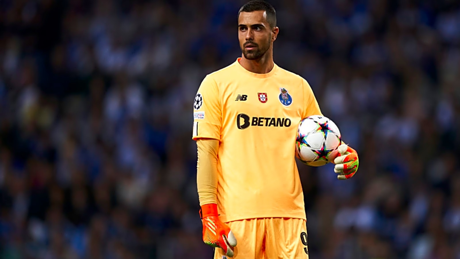 Why Manchester United should outbid Galatasaray for Diogo Costa