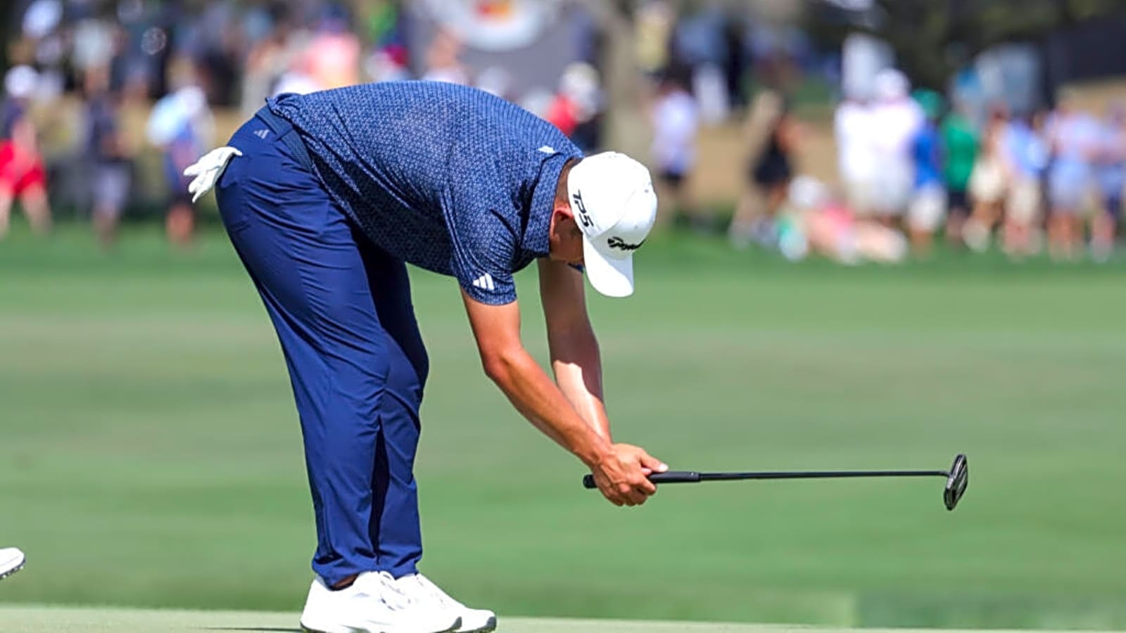 Back-to-Back Meltdowns on the PGA Tour