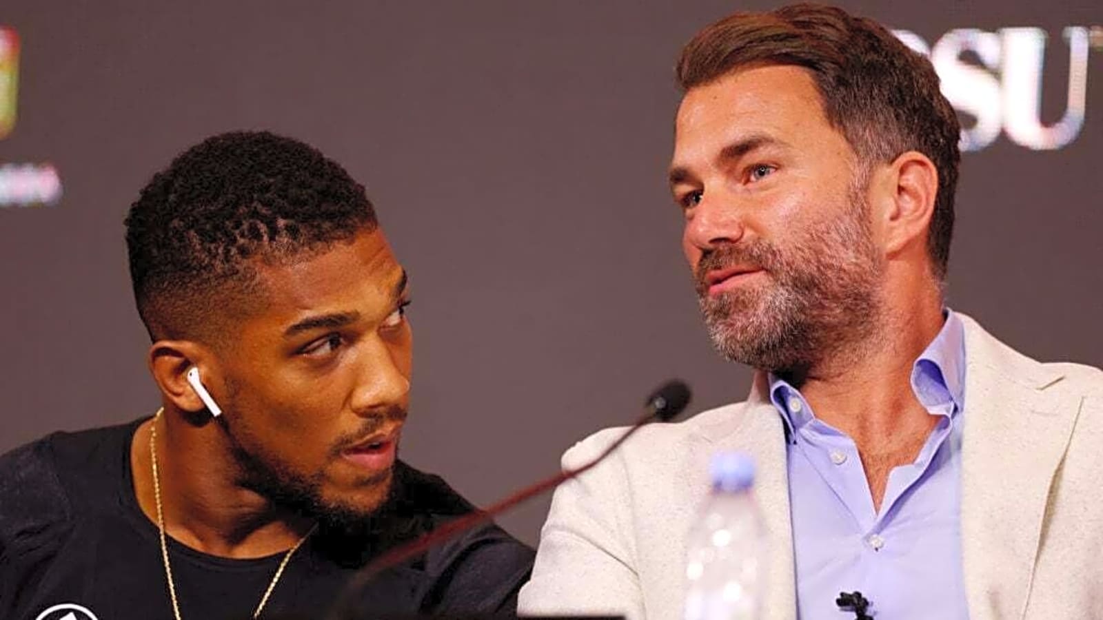 Eddie Hearn shares emotional Oleksandr Usyk message about Anthony Joshua