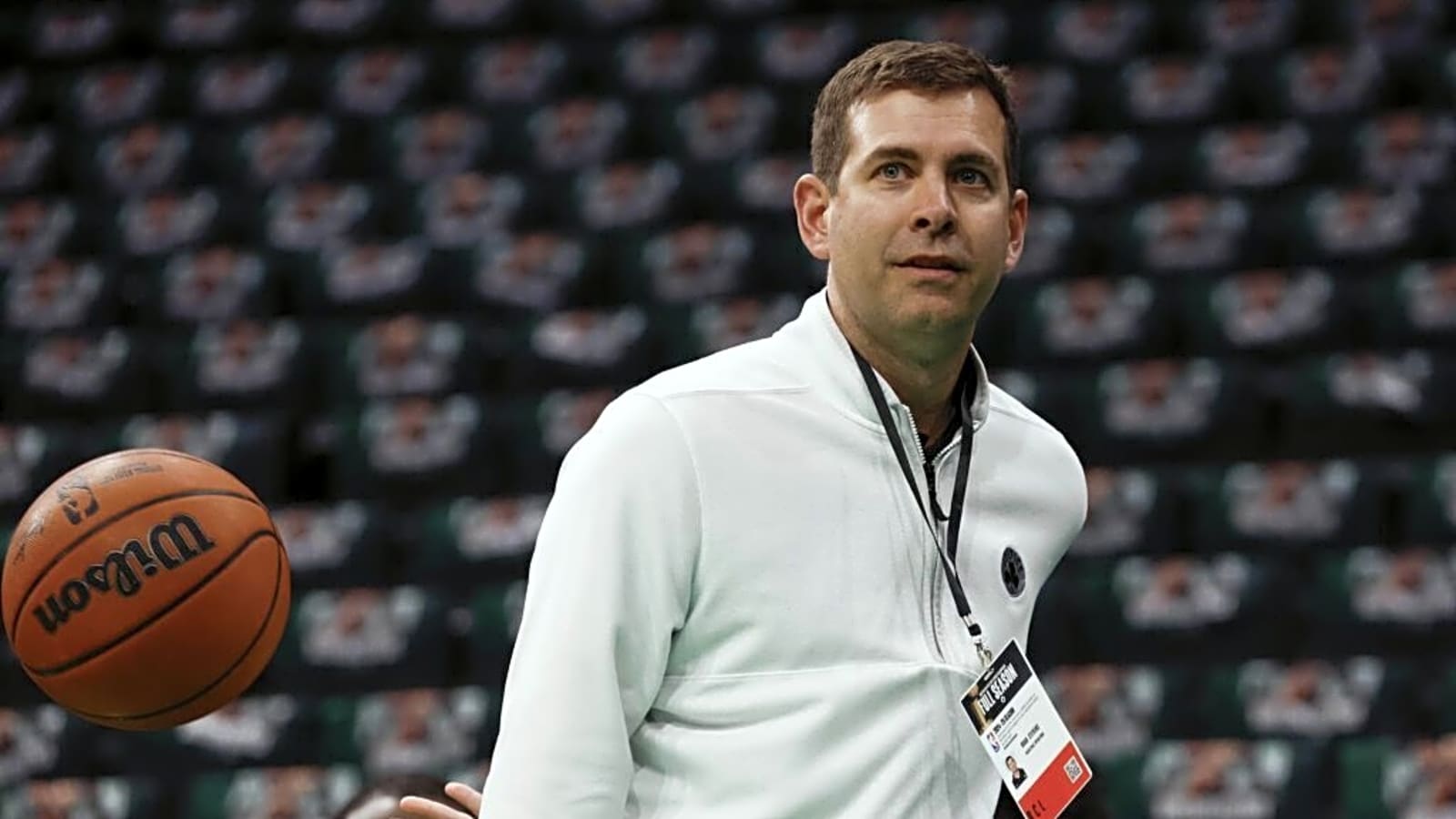 Celtics Looking To Sign Former No. 1 Pick