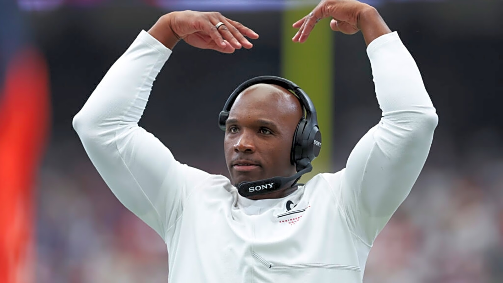 Houston Texans Sign Former Cowboys Playmaker
