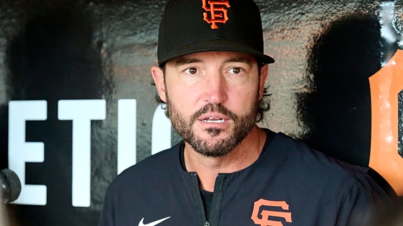 Giants Acquire 290-Pound Pitcher in Post-Deadline Move
