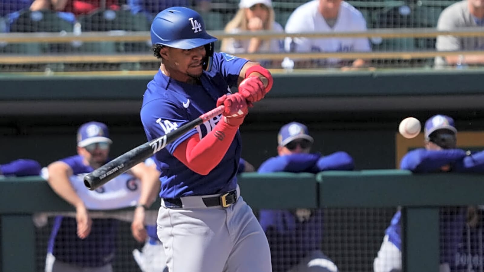 Veteran Infielder Makes Dodgers Opening Day Roster