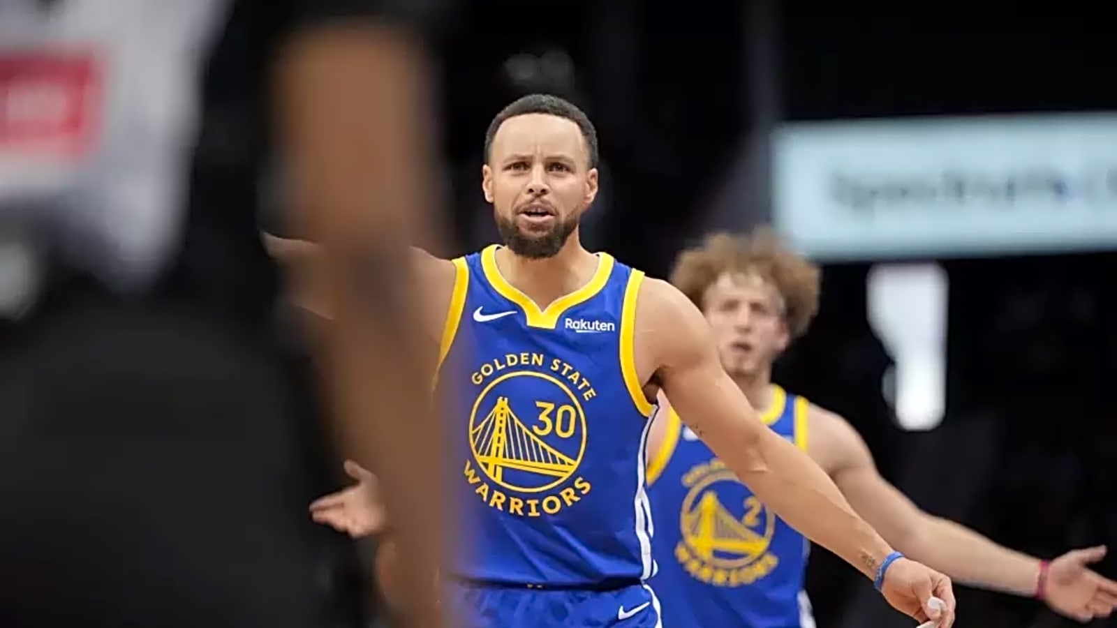 Steph Curry Crashes the Party: How the Homecoming King Ruined Kon Knueppel’s Big Night