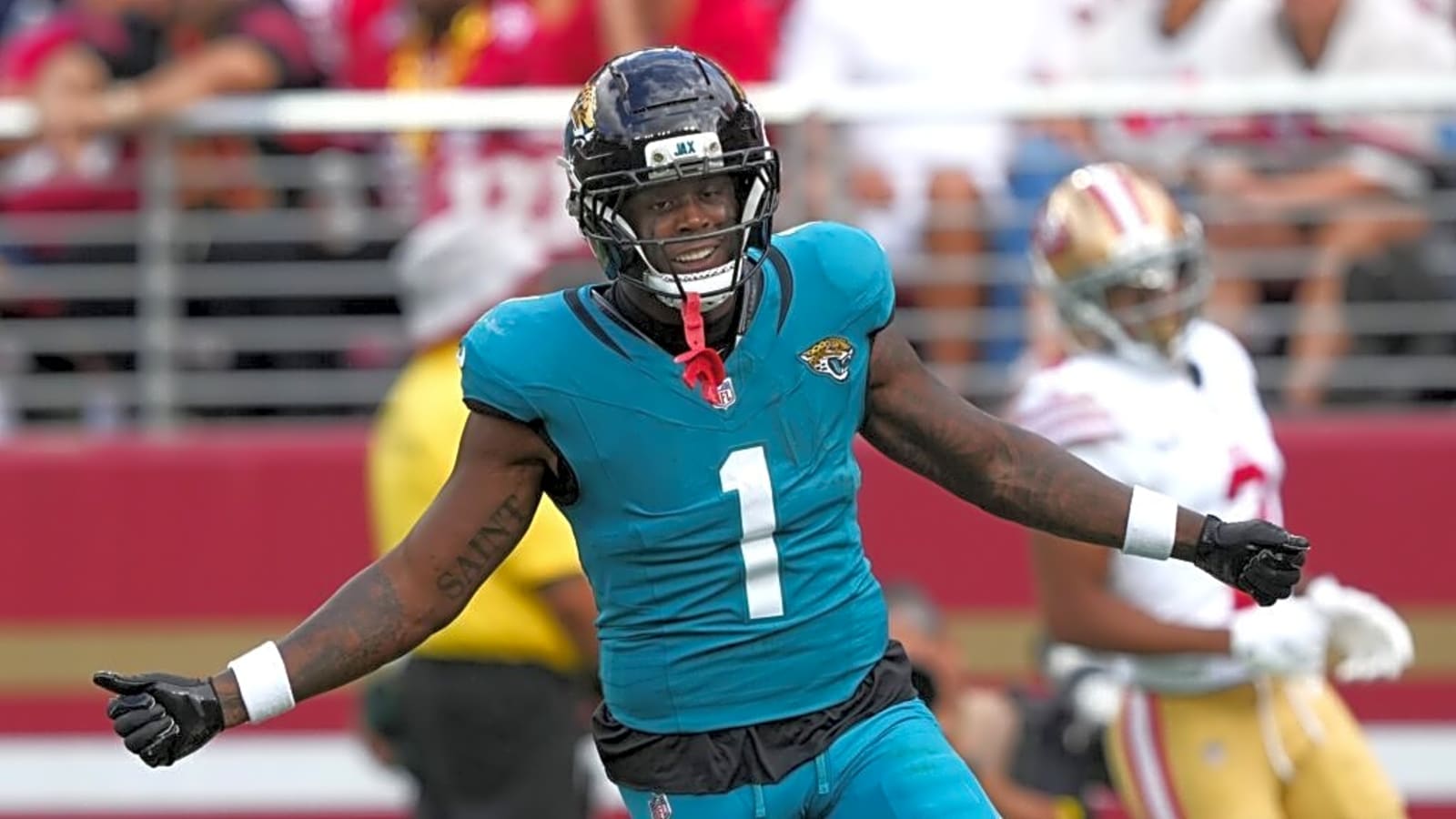 Why The Jaguars Should Not Re-Sign Travis Etienne