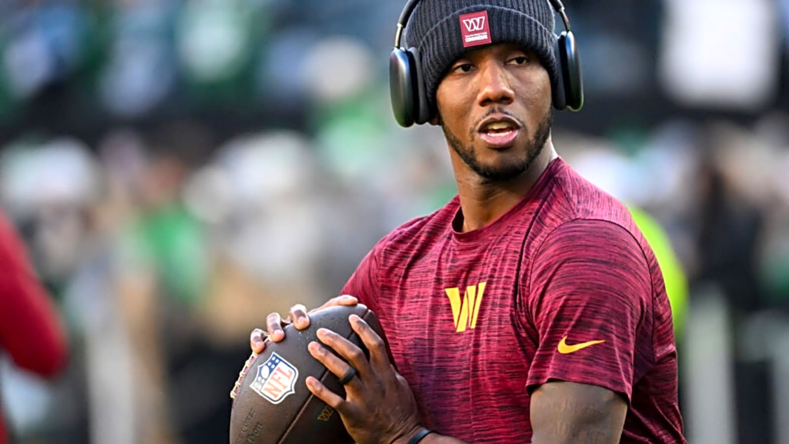 Jayden Daniels Sends Surprising Message About Rival Fanbase