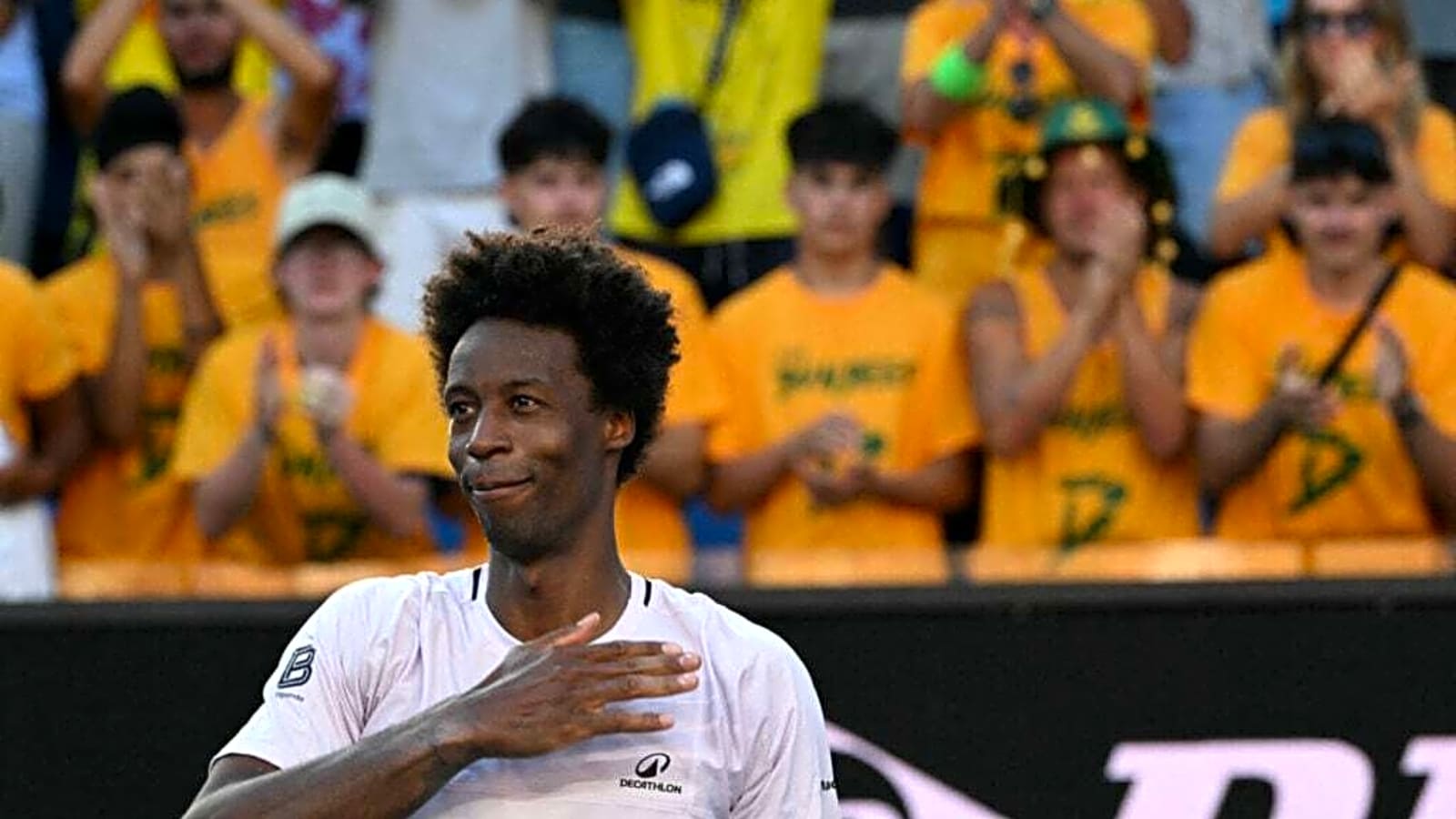 Alex de Minaur and Alexander Zverev send Gael Monfils heartfelt messages after his final match in Acapulco