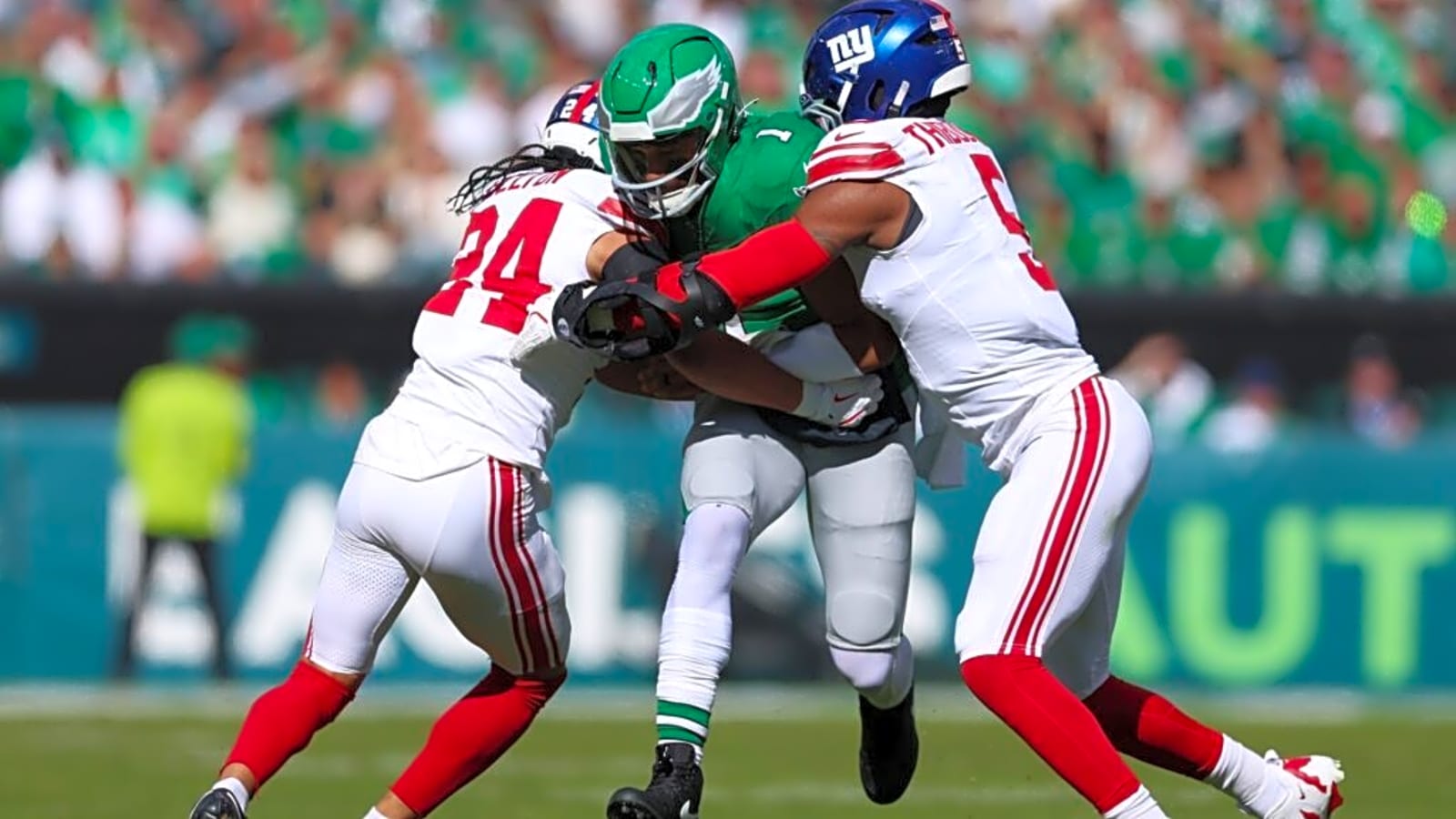 'No Interest:' NFL Insider Shuts Down Kayvon Thibodeaux Trade Rumors