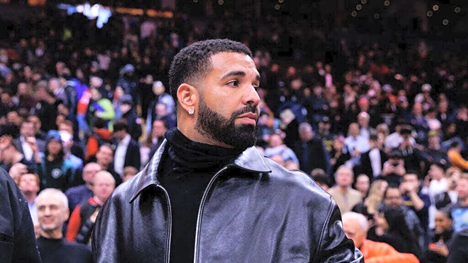 Drake’s customised seats for Raptors Game 3 vs Cavaliers spark fan reaction