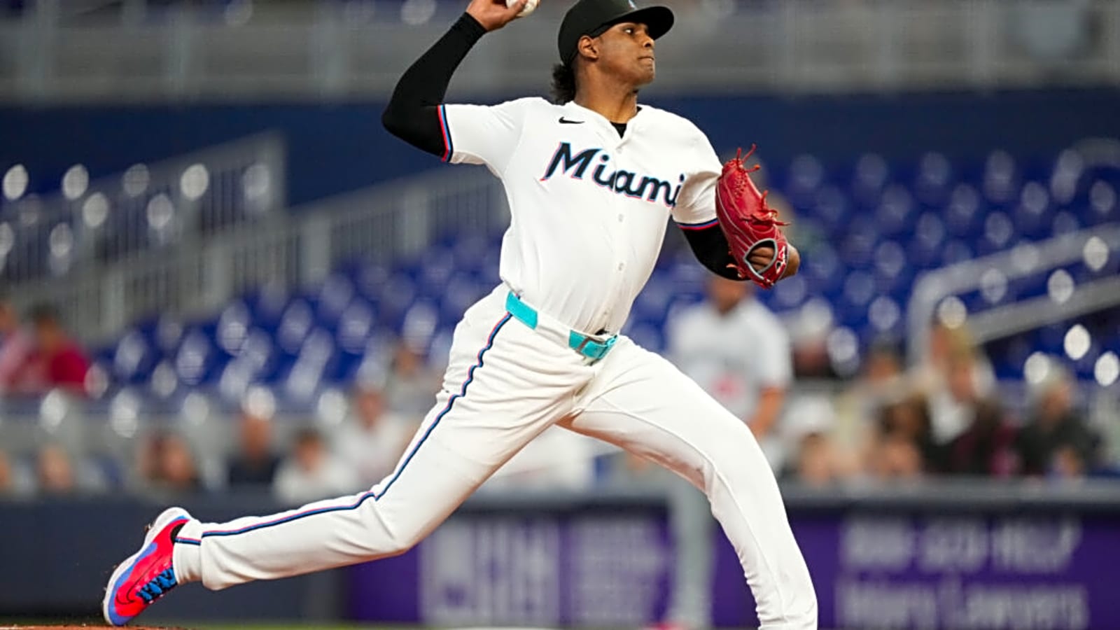 Cubs, Mets Among Teams Interested in Marlins Starter