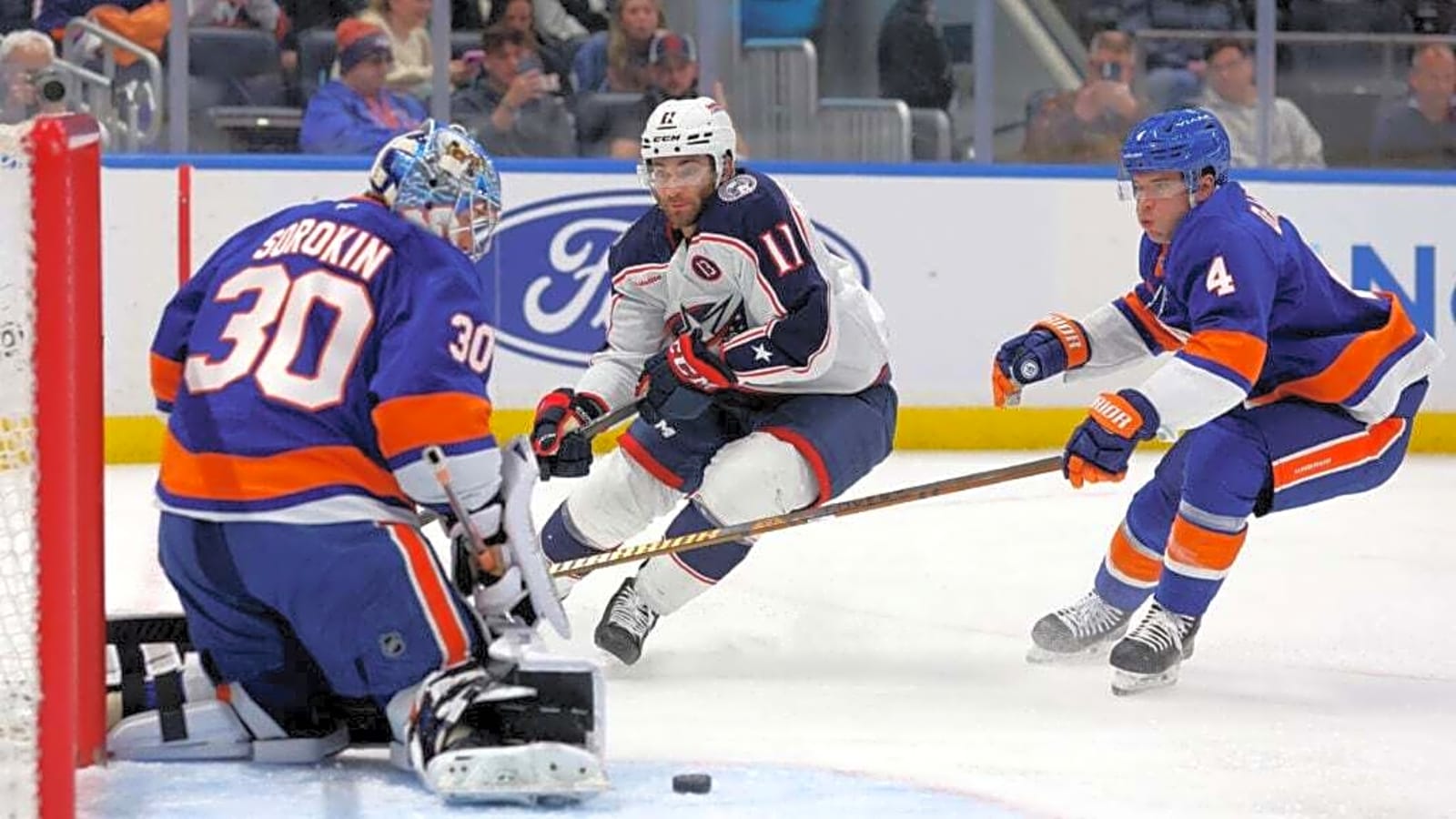 Veteran Forward Signs With Defending Cup Champs
